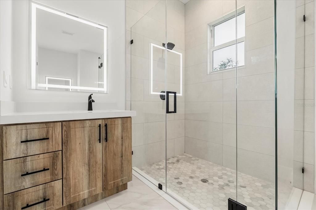 For Sale: $649,000 (3 beds, 3 baths, 2293 Square Feet)