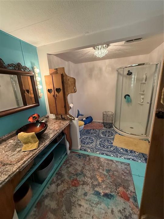 For Sale: $209,900 (2 beds, 2 baths, 1104 Square Feet)