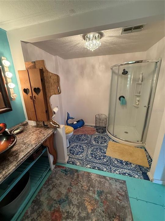 For Sale: $209,900 (2 beds, 2 baths, 1104 Square Feet)