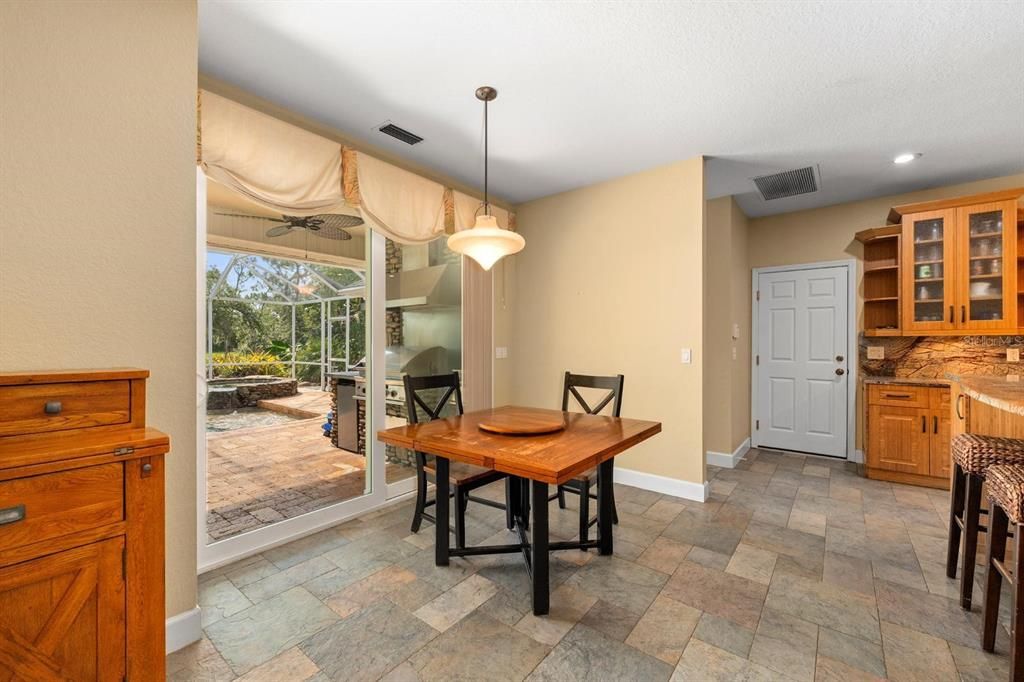 For Sale: $1,799,000 (5 beds, 4 baths, 4111 Square Feet)