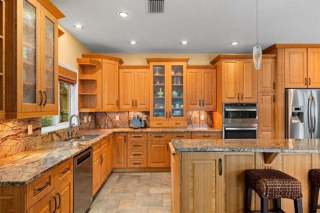 For Sale: $1,799,000 (5 beds, 4 baths, 4111 Square Feet)