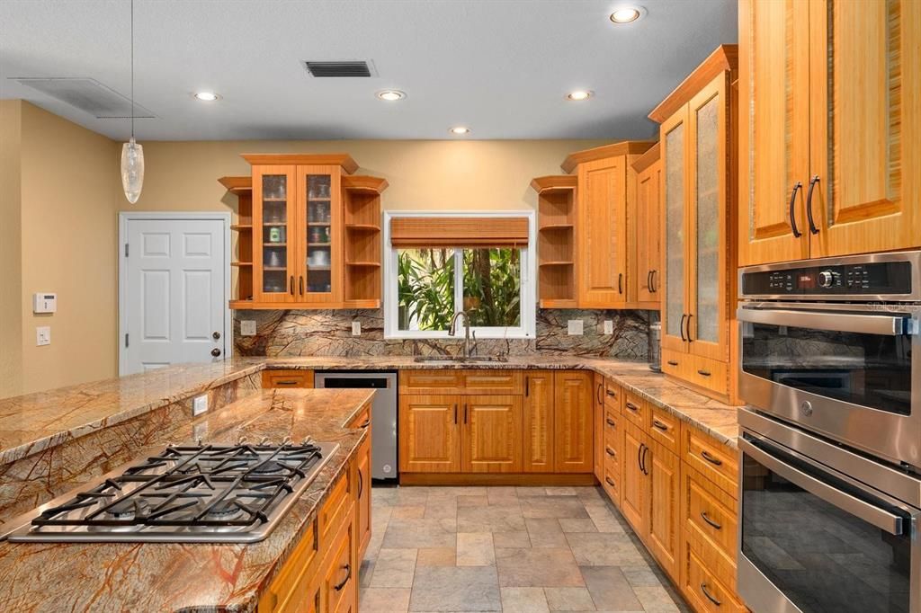 For Sale: $1,799,000 (5 beds, 4 baths, 4111 Square Feet)