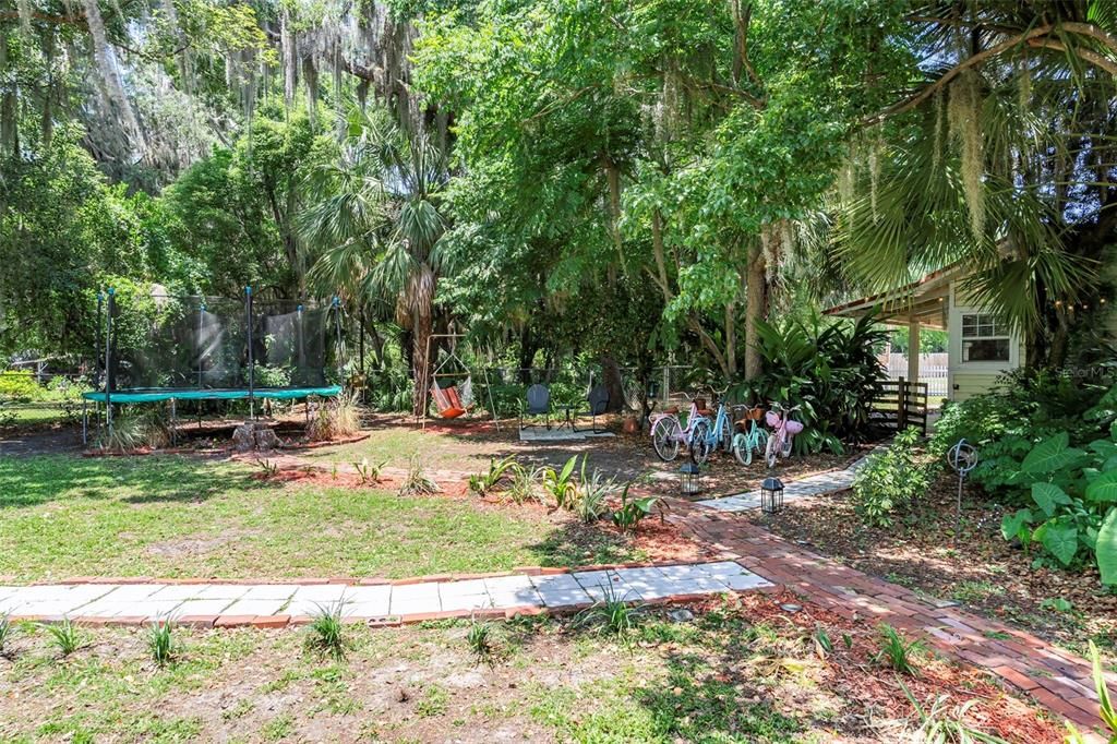 En Venta: $725,000 (5 camas, 4 baños, 3068 Pies cuadrados)