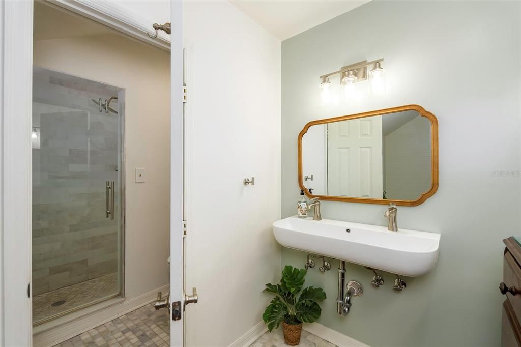 En Venta: $725,000 (5 camas, 4 baños, 3068 Pies cuadrados)