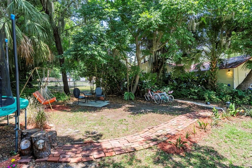 En Venta: $725,000 (5 camas, 4 baños, 3068 Pies cuadrados)