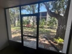 For Sale: $83,900 (1 beds, 1 baths, 817 Square Feet)