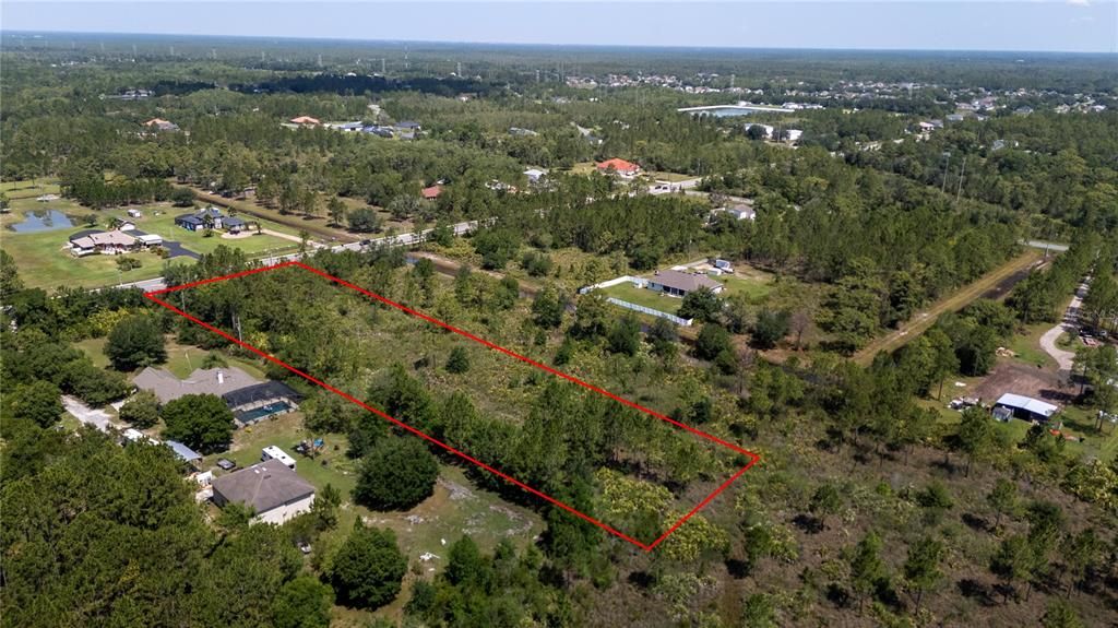 待售: $275,000 (2.24 acres)