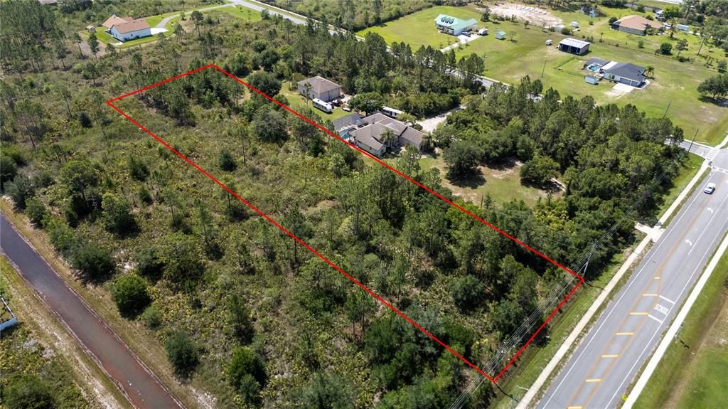 待售: $275,000 (2.24 acres)