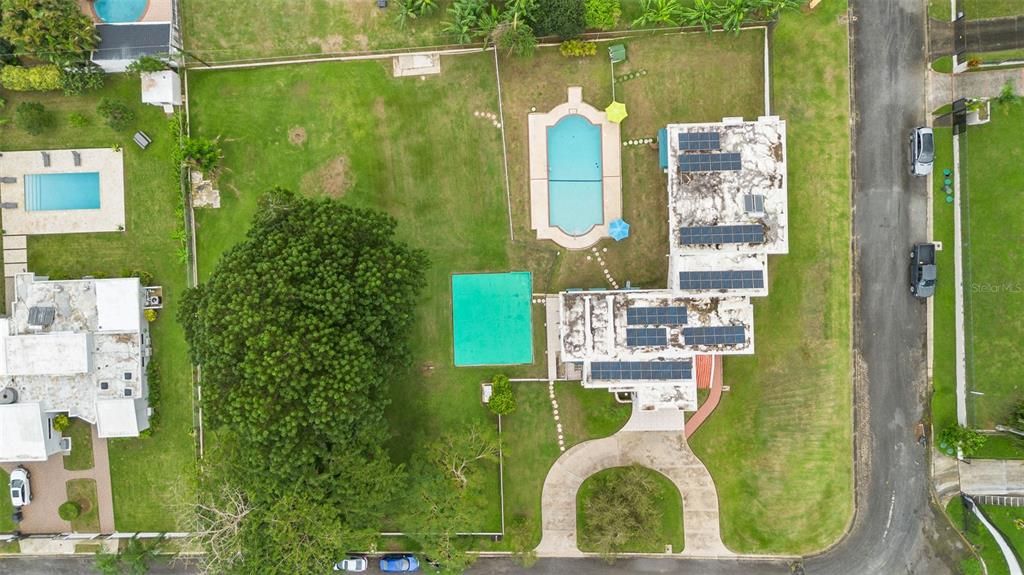 En Venta: $995,000 (5 camas, 5 baños, 3475 Pies cuadrados)