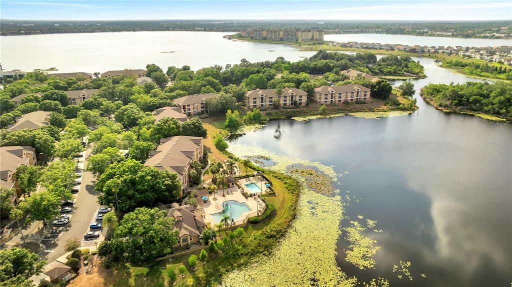 Activo con contrato: $235,000 (2 camas, 2 baños, 1003 Pies cuadrados)