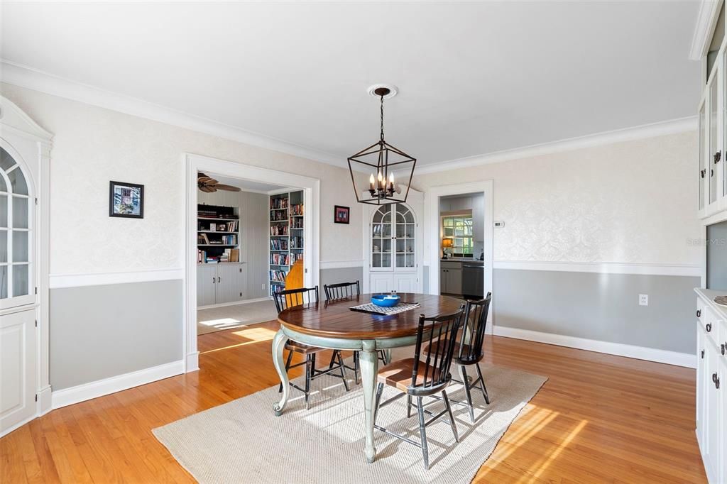 На продажу: $599,900 (3 спален, 3 ванн, 2803 Квадратных фут)