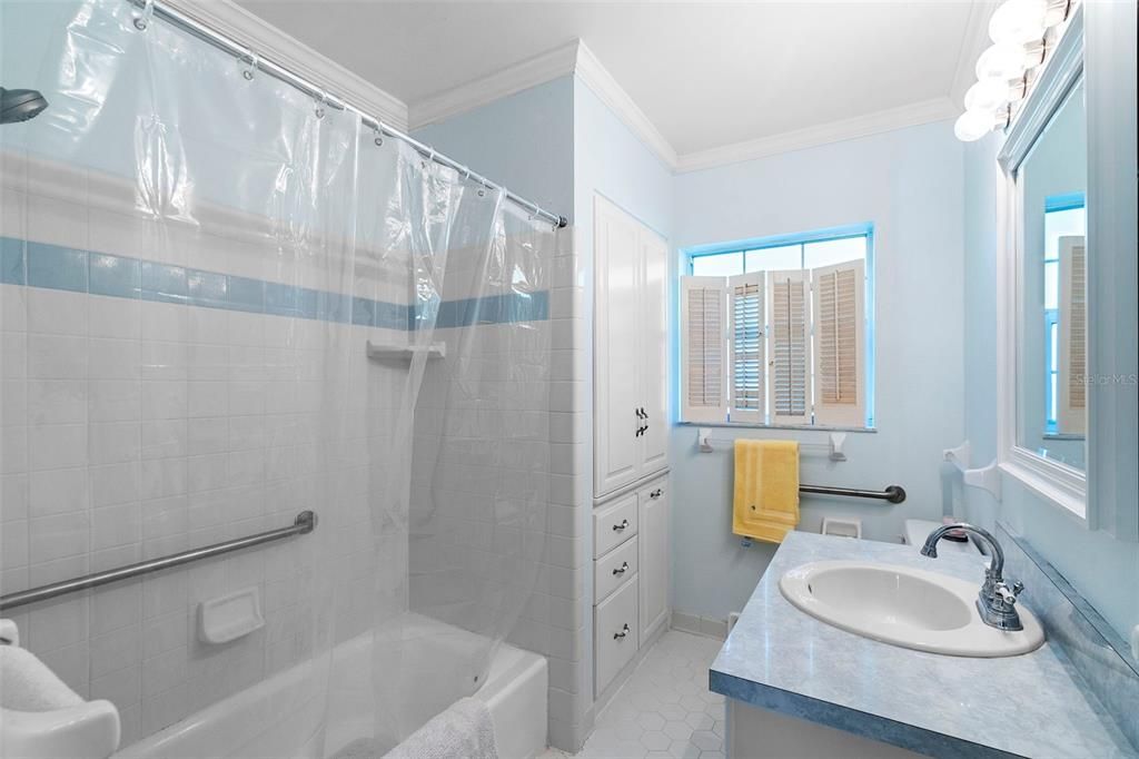 На продажу: $599,900 (3 спален, 3 ванн, 2803 Квадратных фут)