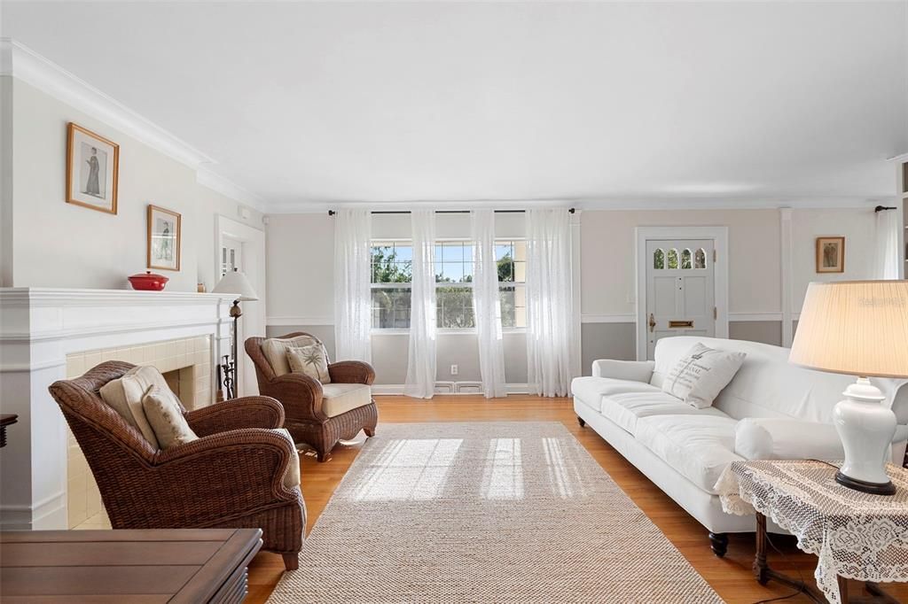 На продажу: $599,900 (3 спален, 3 ванн, 2803 Квадратных фут)