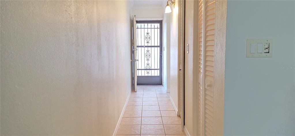 En Venta: $112,000 (2 camas, 2 baños, 975 Pies cuadrados)