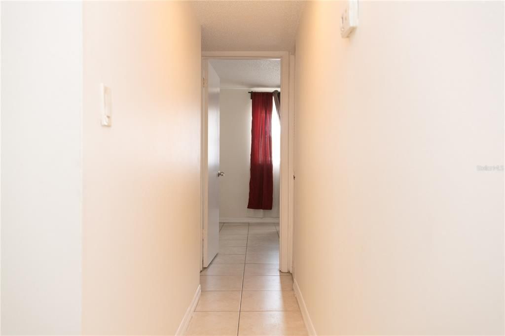 En Venta: $112,000 (2 camas, 2 baños, 975 Pies cuadrados)