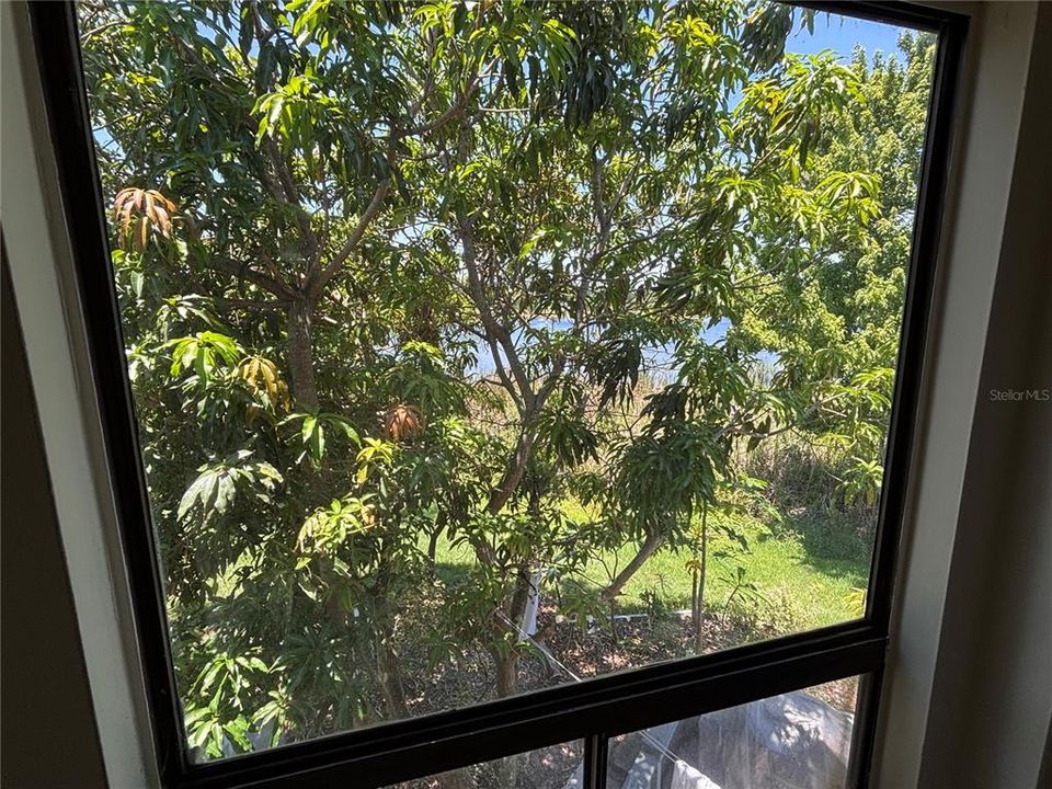 Activo con contrato: $105,000 (2 camas, 2 baños, 976 Pies cuadrados)