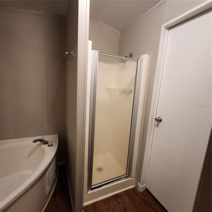 待售: $115,000 (2 贝兹, 2 浴室, 924 平方英尺)