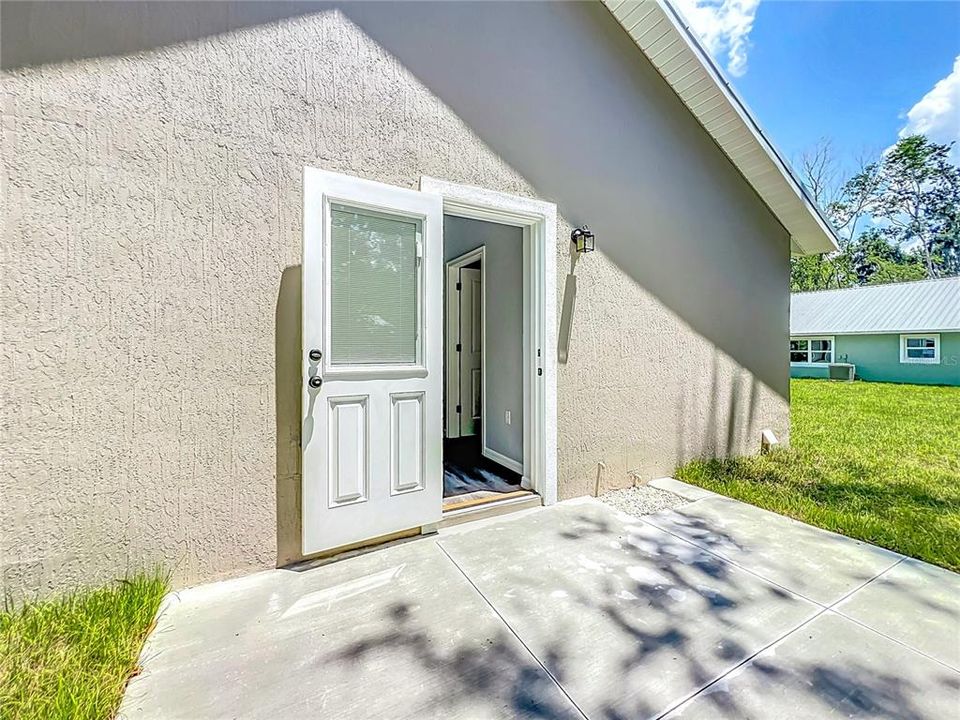 En Venta: $279,900 (3 camas, 2 baños, 1561 Pies cuadrados)