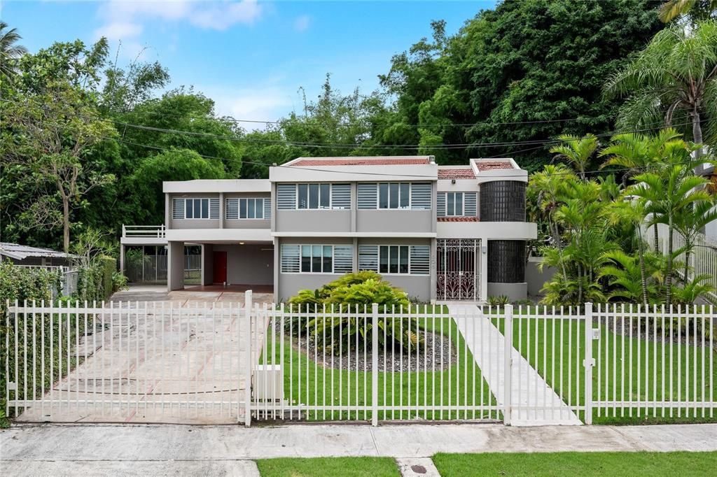 В аренду: $7,000 (5 спален, 5 ванн, 3305 Квадратных фут)