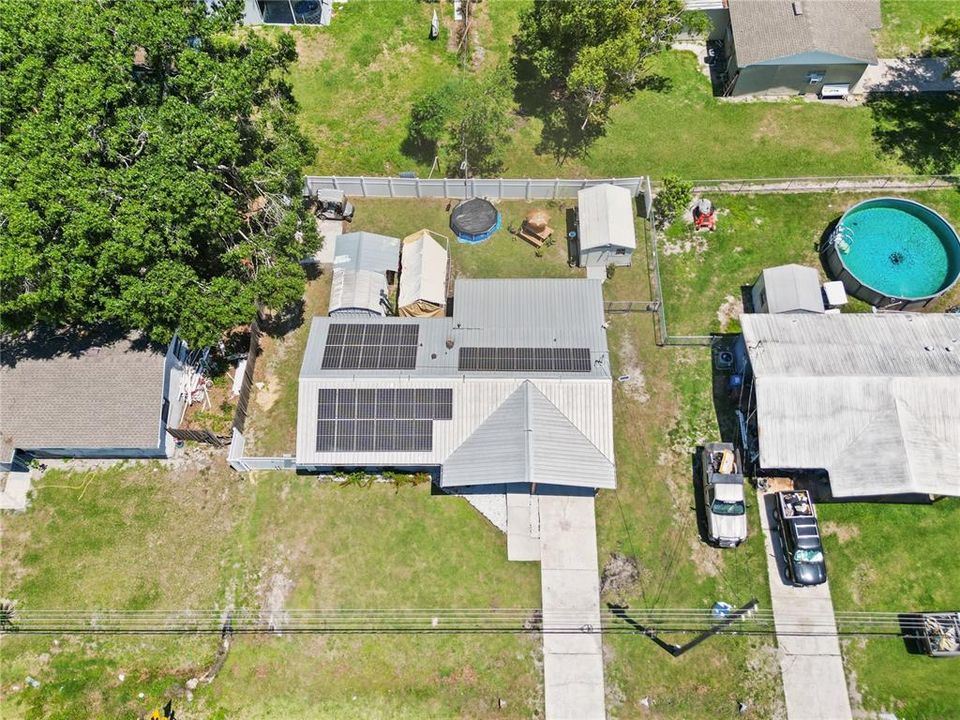 Activo con contrato: $245,000 (3 camas, 2 baños, 1040 Pies cuadrados)