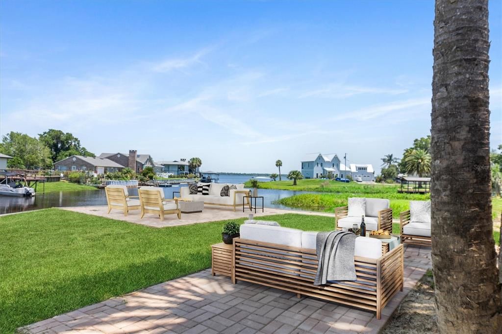 For Sale: $845,000 (3 beds, 2 baths, 2300 Square Feet)