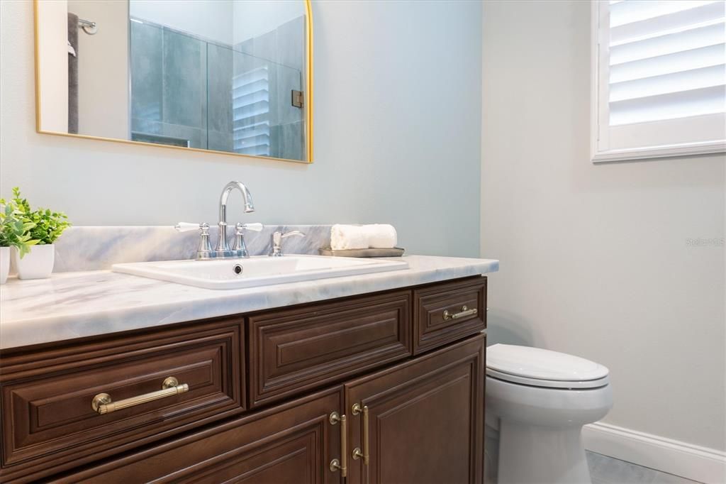 For Sale: $845,000 (3 beds, 2 baths, 2300 Square Feet)