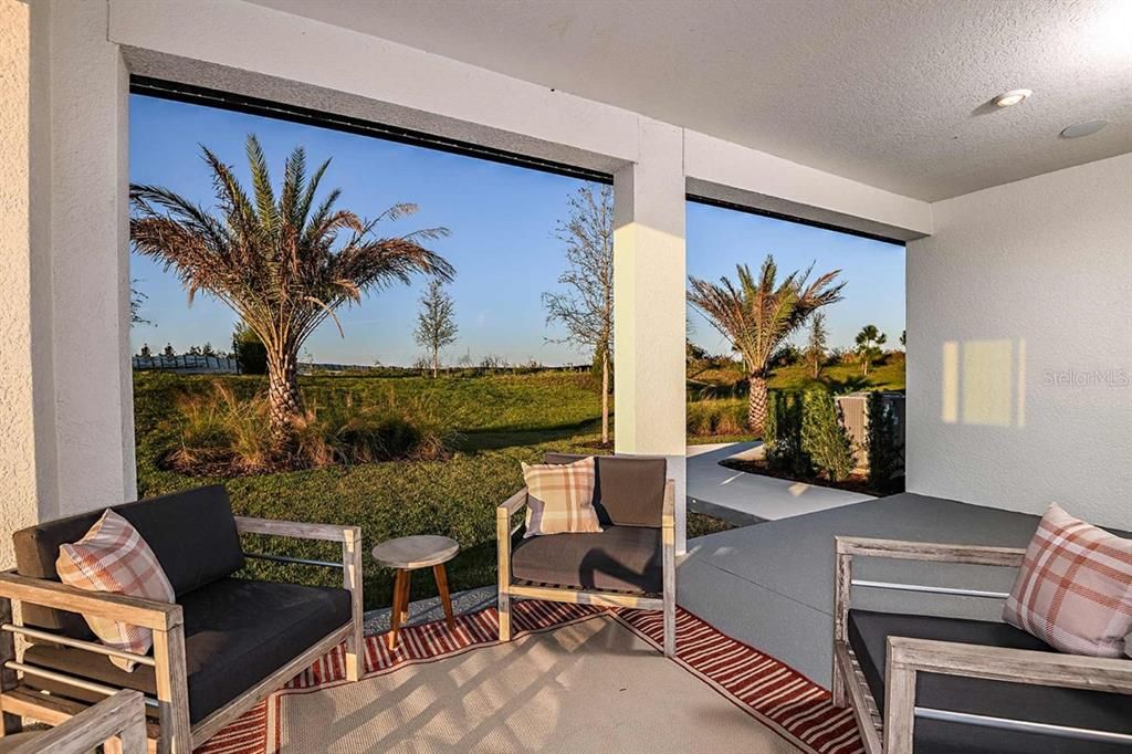 Activo con contrato: $850,000 (4 camas, 3 baños, 3061 Pies cuadrados)