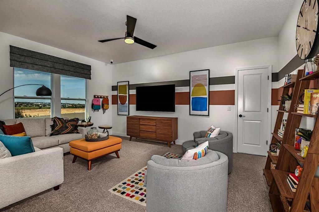 Activo con contrato: $850,000 (4 camas, 3 baños, 3061 Pies cuadrados)