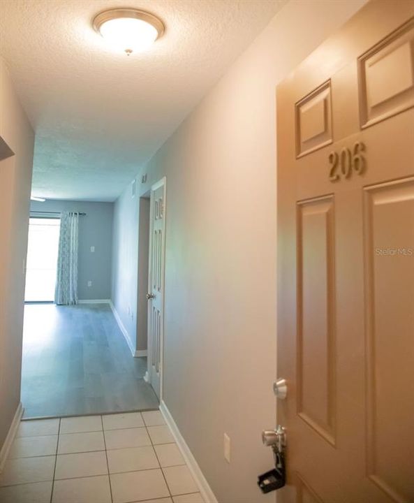 待售: $89,900 (2 贝兹, 2 浴室, 1085 平方英尺)