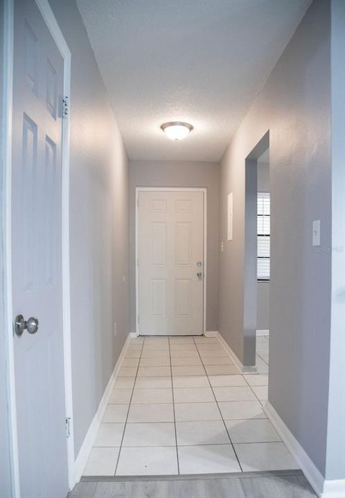 待售: $89,900 (2 贝兹, 2 浴室, 1085 平方英尺)