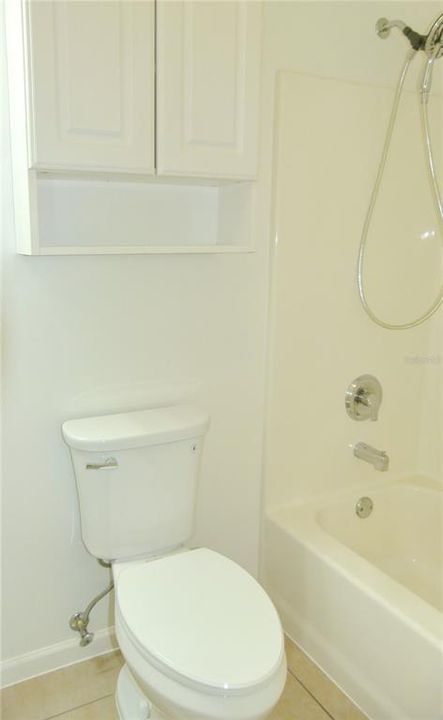 待售: $285,000 (3 贝兹, 2 浴室, 1194 平方英尺)