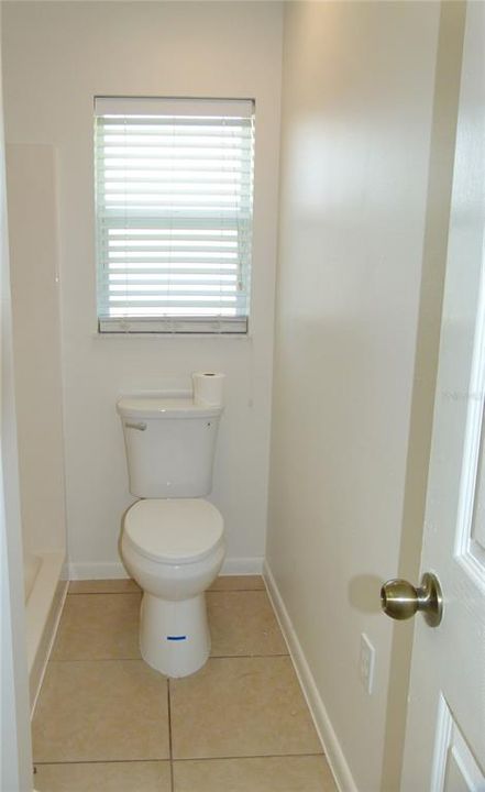 待售: $285,000 (3 贝兹, 2 浴室, 1194 平方英尺)