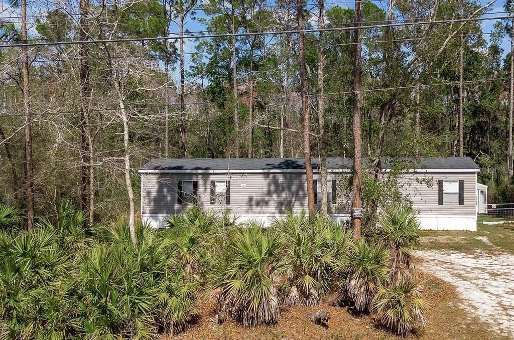 Recently Sold: $180,000 (3 beds, 2 baths, 1216 Square Feet)