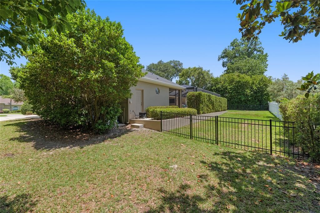 合同活跃: $759,999 (4 贝兹, 2 浴室, 3472 平方英尺)