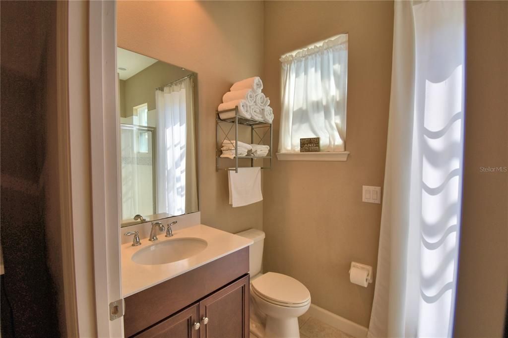 待售: $745,000 (5 贝兹, 4 浴室, 2982 平方英尺)