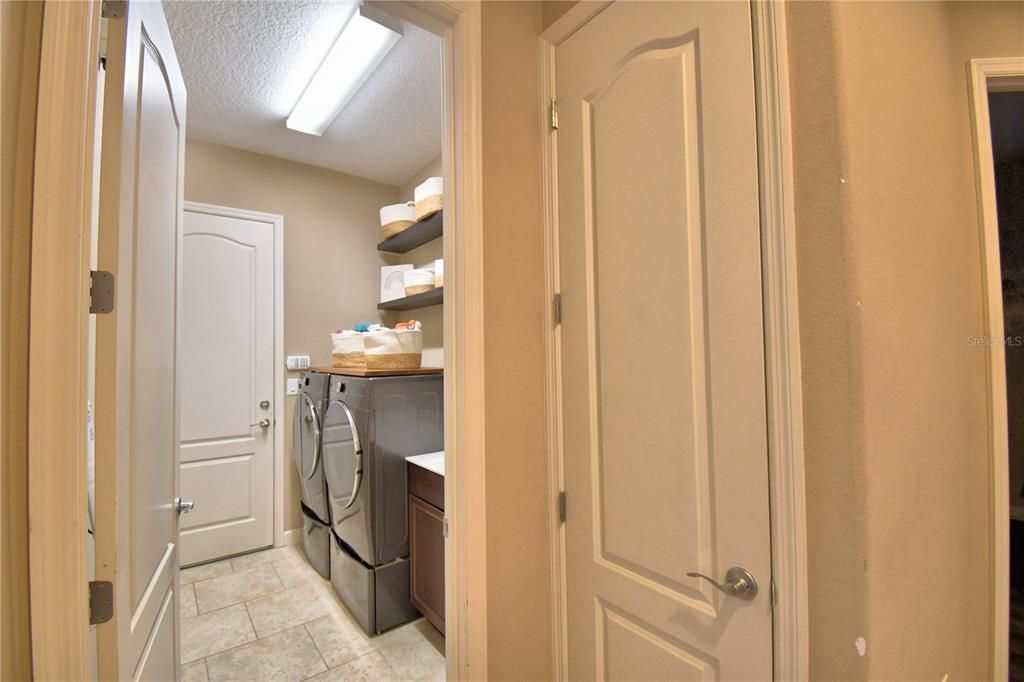 待售: $745,000 (5 贝兹, 4 浴室, 2982 平方英尺)