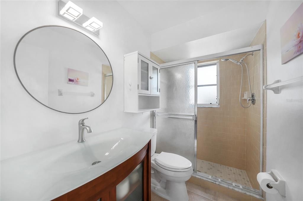 For Sale: $283,900 (2 beds, 2 baths, 1317 Square Feet)