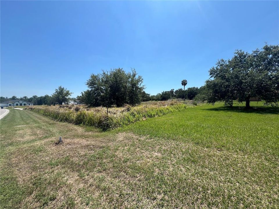 For Sale: $269,900 (1.02 acres)