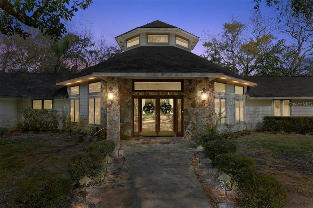 На продажу: $1,100,000 (3 спален, 3 ванн, 3028 Квадратных фут)