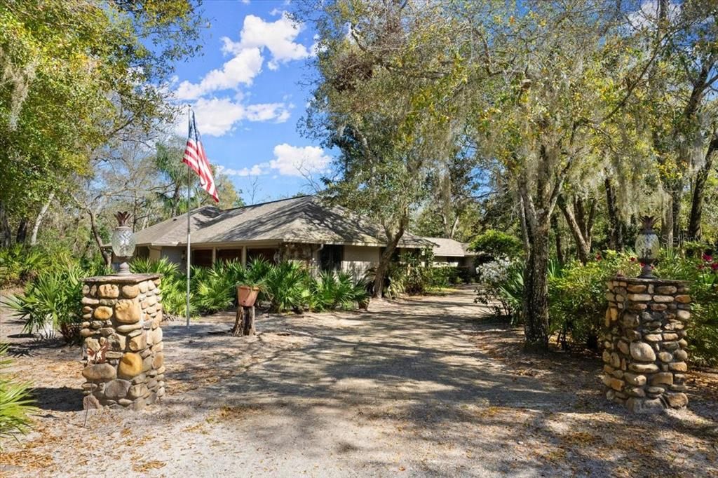 На продажу: $1,100,000 (3 спален, 3 ванн, 3028 Квадратных фут)