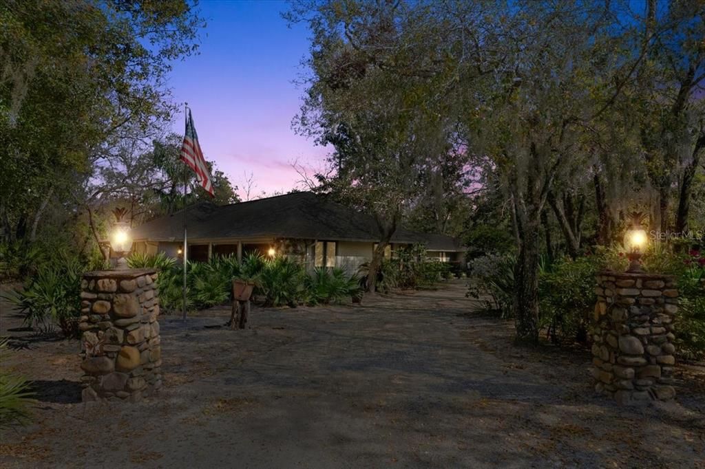 На продажу: $1,100,000 (3 спален, 3 ванн, 3028 Квадратных фут)