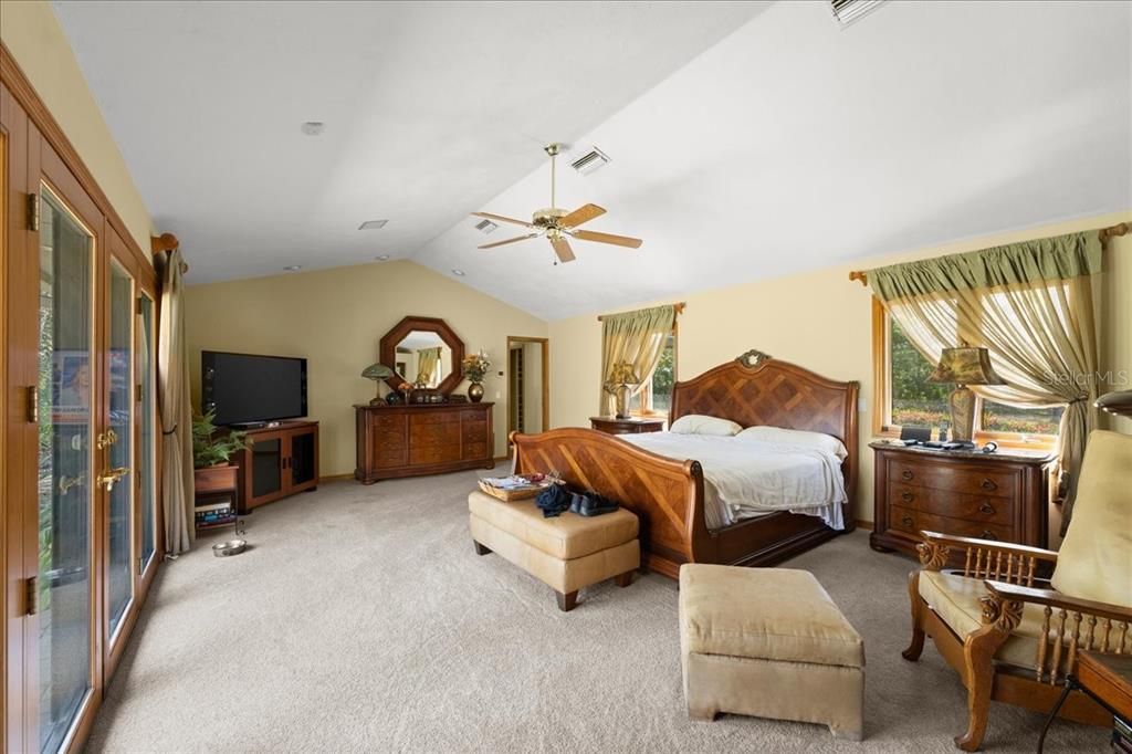 На продажу: $1,100,000 (3 спален, 3 ванн, 3028 Квадратных фут)