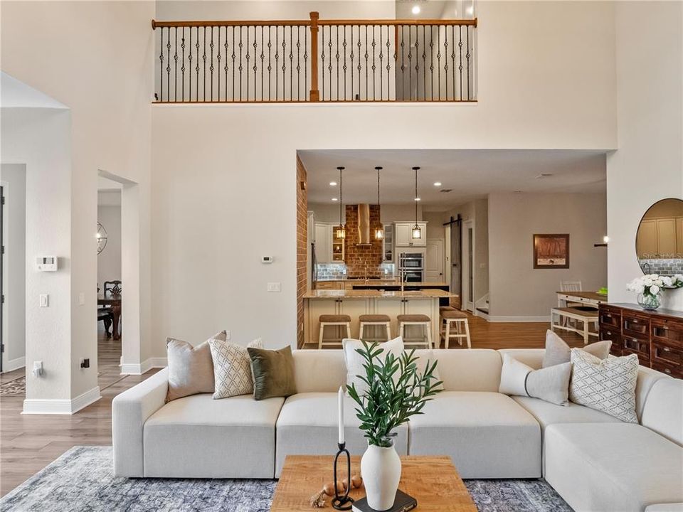 待售: $1,995,000 (6 贝兹, 7 浴室, 5768 平方英尺)