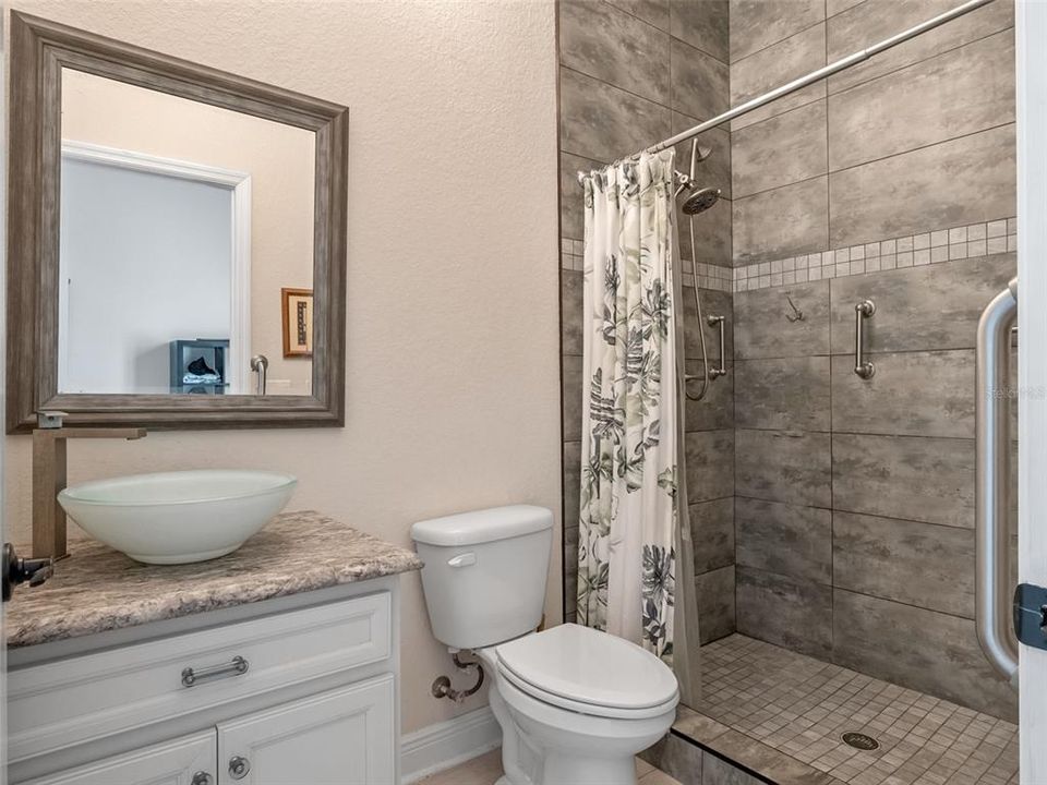 待售: $1,995,000 (6 贝兹, 7 浴室, 5768 平方英尺)