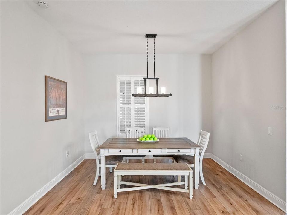 待售: $1,995,000 (6 贝兹, 7 浴室, 5768 平方英尺)