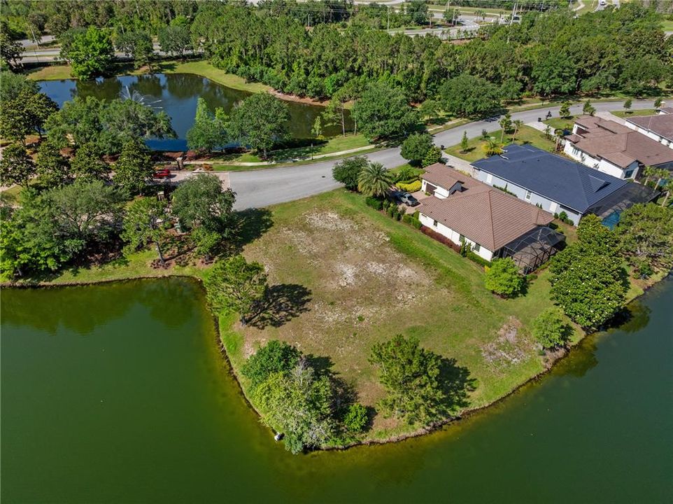 En Venta: $325,000 (0.32 acres)