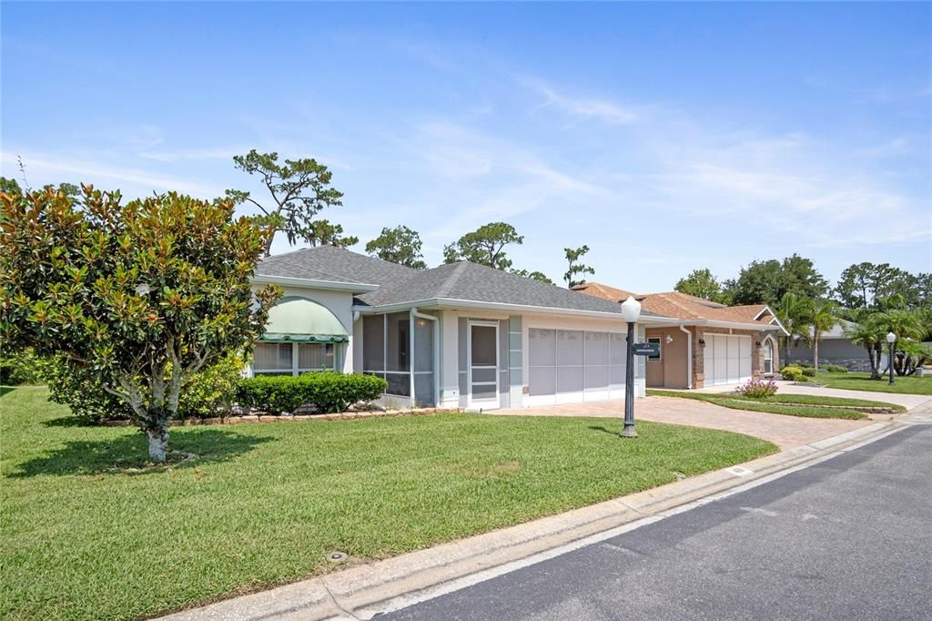 合同活跃: $199,900 (2 贝兹, 2 浴室, 1431 平方英尺)