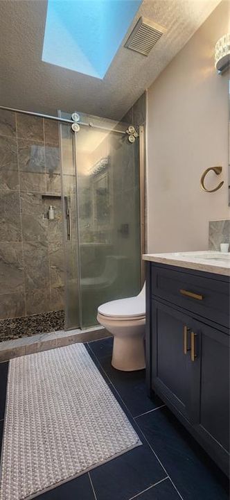 For Rent: $2,750 (3 beds, 2 baths, 2780 Square Feet)