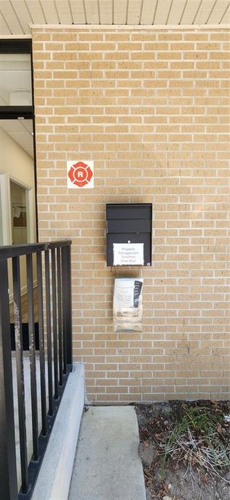 For Rent: $2,750 (3 beds, 2 baths, 2780 Square Feet)