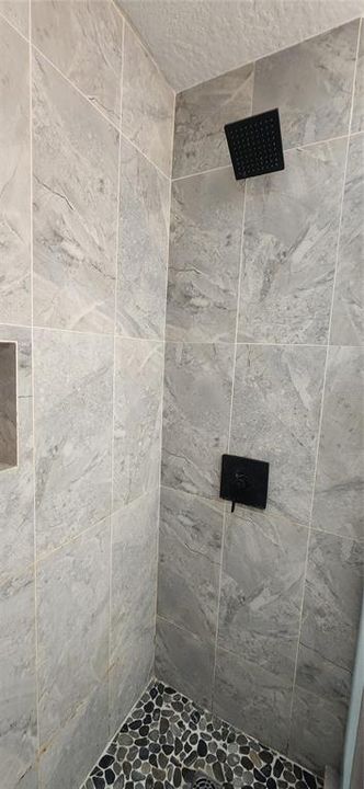 For Rent: $2,750 (3 beds, 2 baths, 2780 Square Feet)